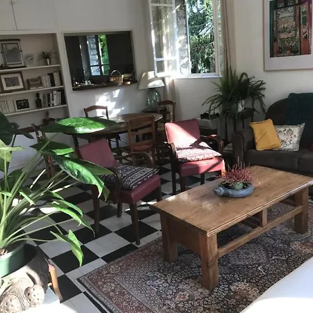 펜션 Maison Familiale Bord De Riviere Grez-sur-Loing